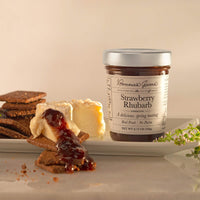 Bonnie's Strawberry Rhubarb 8.75 oz (248g)