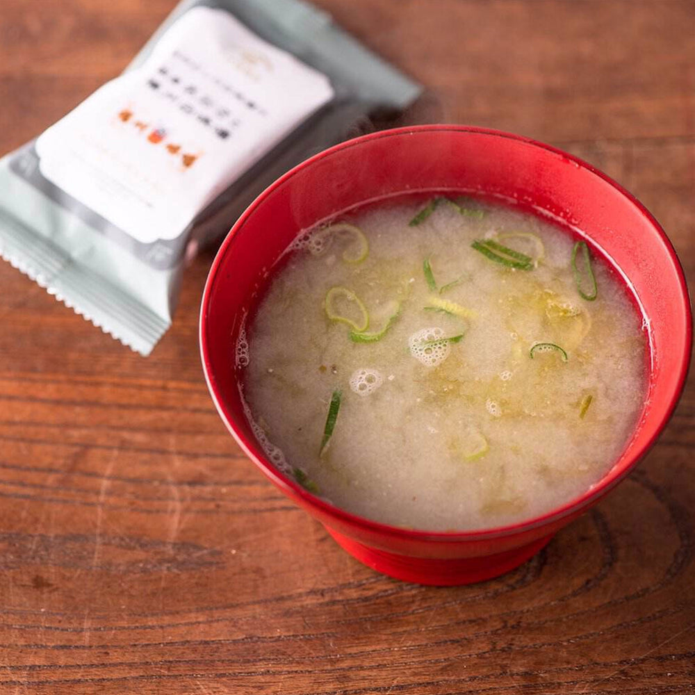 
                  
                    EVERYDAY DASHI MISO SOUP MIX with Aosa Seaweed 5-packet
                  
                